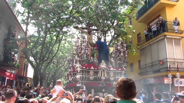 niños-sevilla-semana-santa-sevillaconlospeques