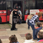 Teatrobus la maquina del tiempo | Sevilla con los peques