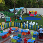 La Terraza de Educastle un lugar donde comer con niños en Sevilla 00 | Sevilla con los peques